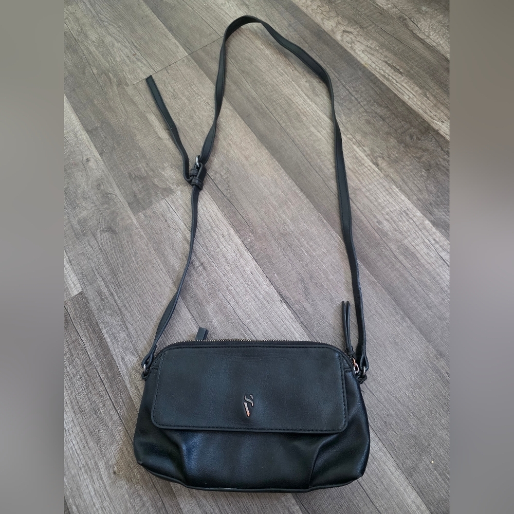 Simply Vera Wang Black Wallet Crossbody Clutch Bag Boho Festival Y2k Classy